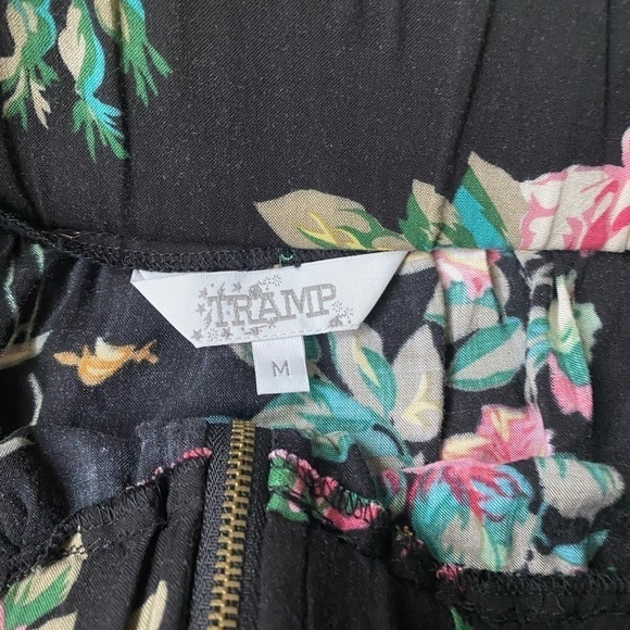 Tramp Floral Mini Skirt with back zipper - Picture 3 of 3